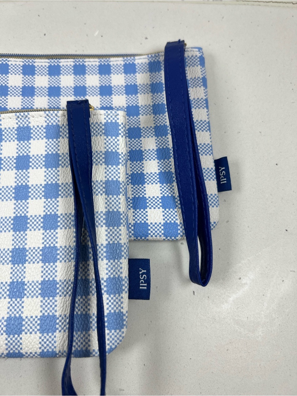 NWOT Ipsy Blue Gingham Wristlet Pouch Set of 2 New Makeup Cosmetic Travel Bags - Picture 2 of 6